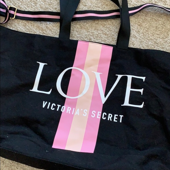 Victoria’s secret tote - Picture 1 of 2